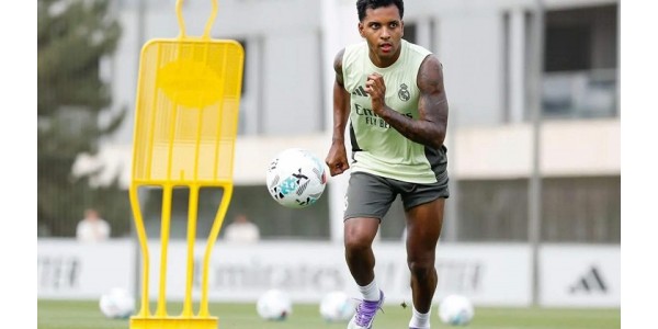 Rodrygo Goes kom for sent til sin første træning Rodrygo Goes kom for sent til sin første træning